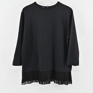 AKRIS Top Womens Sz 12 Black Pleated Hem Blouse Quiet Luxury Whimsigoth Capsule